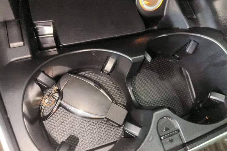 Used Mercedes-Benz GLC 2017 GLC 260 4MATIC Luxury Model Vehicle Key