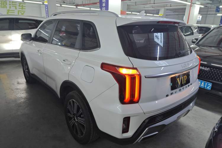 Used Kia Sportage R 2021 Ace 2.0L Splendid Edition
