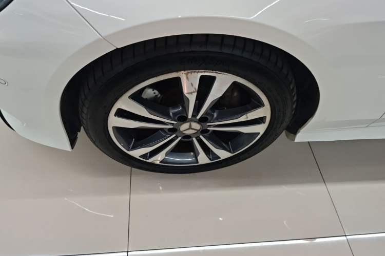 Used Mercedes-Benz E-Class 2015 E 200 L Sport Edition
