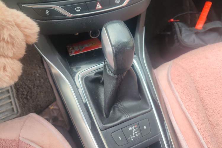 Used Peugeot 408 2014 1.8L Automatic Luxury Edition