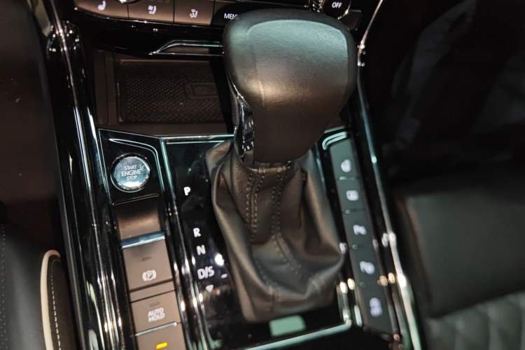 Used Volkswagen Phideon 2019 380TSI Two-Wheel Drive Flagship Version China VI Standard