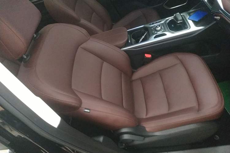 Used Geely Auto Haoyue 2022 1.8TD DCT Luxury 7-Seater