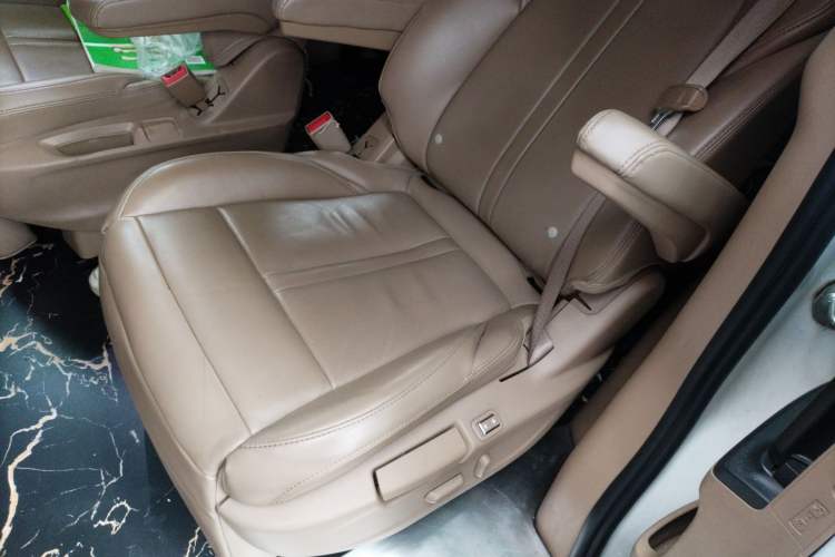 Used Buick GL8 2018 ES 28T Luxury Model China VI Standard