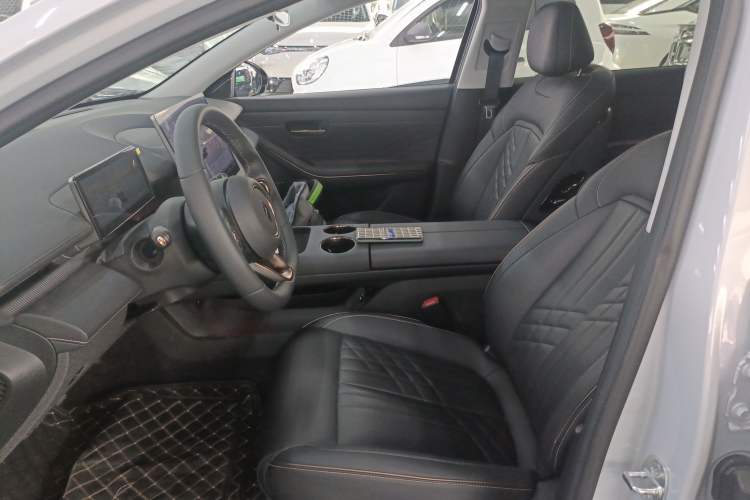 Used Baojun Enjoy 2025 Plug-in Hybrid 140km Luxury Edition Left Front Seat