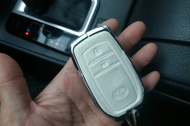 Used Toyota Highlander 2015 2.0T Four-Wheel Drive Luxury Edition 7-Seater