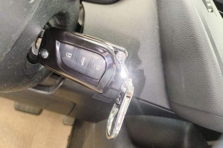 Used Toyota Corolla 2022 TNGA 1.5L CVT Pioneer Edition
