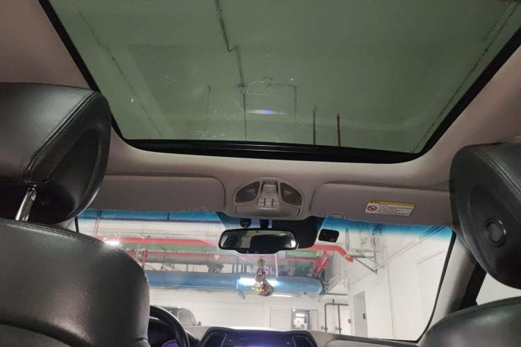 Used Hyundai Grand SantaFe 2013 2.2T 7-Seater Four-Wheel-Drive Flagship Edition Headliner