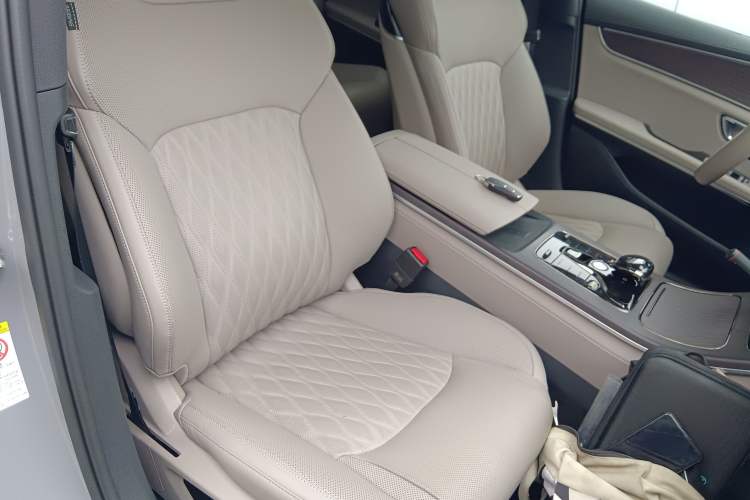 Used BYD Han 2025 DM-i 125KM LiDAR-Powered Intelligent Driving Model