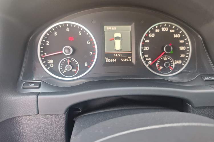 Used Volkswagen Tiguan 2012 2.0 TSI Comfort Edition Instrument Cluster