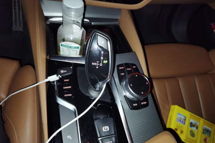 Used BMW 5 Series (Import) 2018 525i M Sport Package