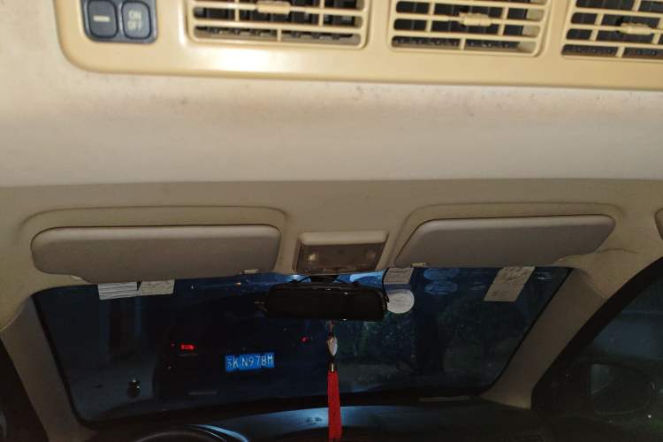 Used Dongfeng Fengon 330 2014 1.5L Manual Utility Version DK15
