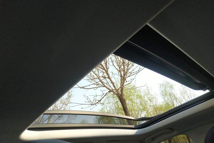 Used Peugeot 5008 2017 350THP 7-Seater Elite Edition
