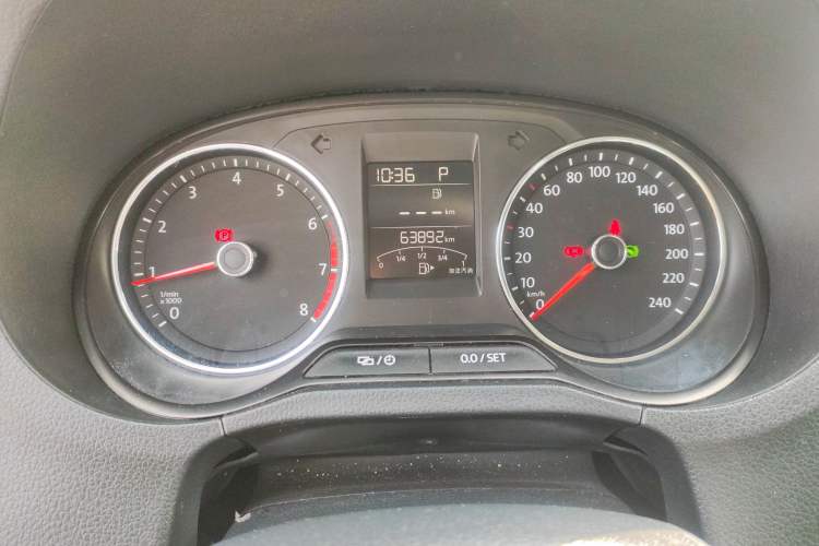 Used Volkswagen Polo 2016 1.6L Automatic Comfort Model
