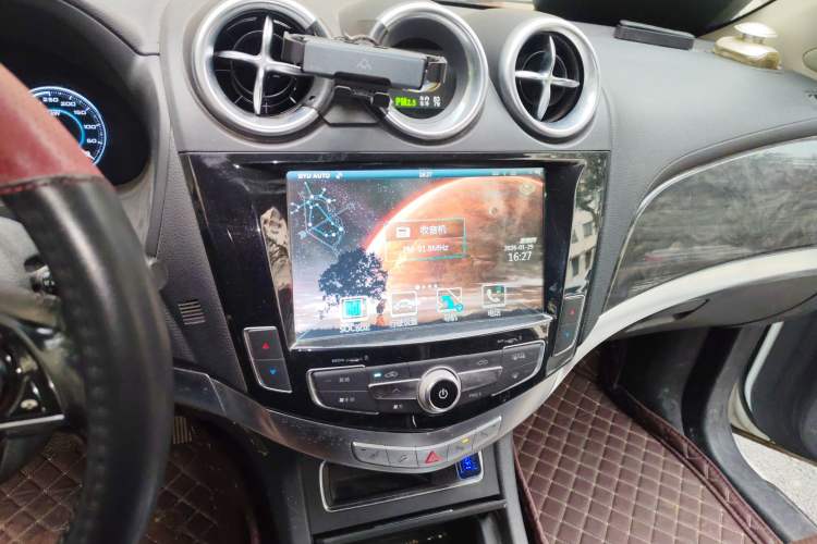 Used BYD Tang New Energy 2015 2.0T Four-Wheel-Drive Flagship Model