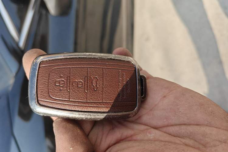 Used Toyota Camry 2021 Dual-Motor 2.5HG Luxury Edition