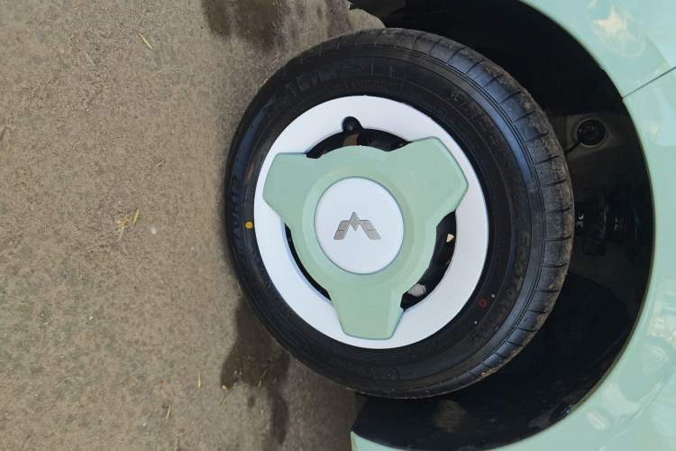 Used Wuling Hongguang MINIEV 2024 3rd Generation 215km Youth Edition Exterior 4