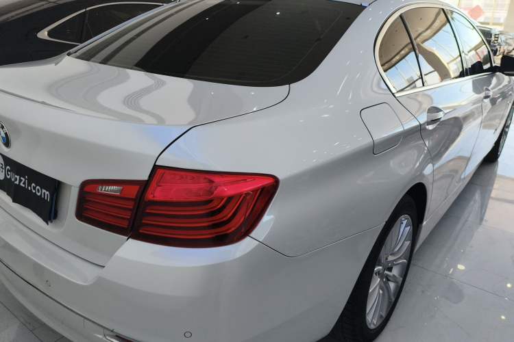 Used BMW 5 Series 2014 525Li Luxury Design Package
