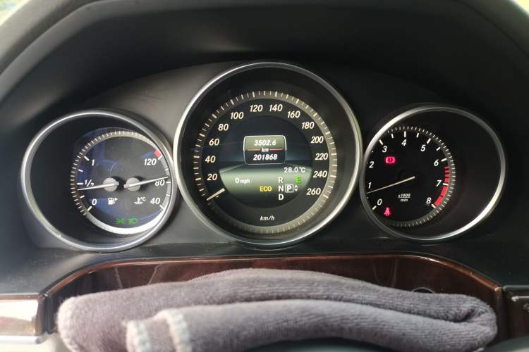 Used Mercedes-Benz E-Class 2014 E 260 L Luxury Model