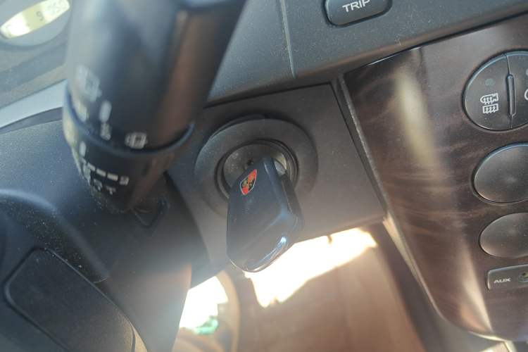 Used Roewe W5 2011 1.8T 2WD Manual Chiyu Edition