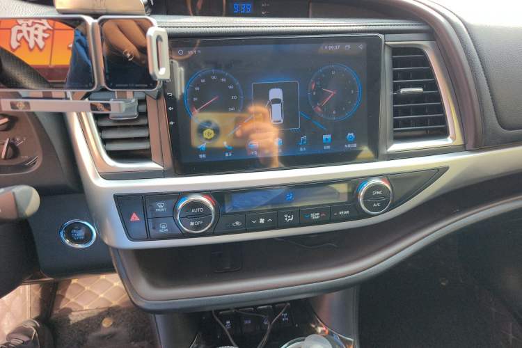 Used Toyota Highlander 2015 2.0T Four-Wheel Drive Luxury Edition 7-Seater
