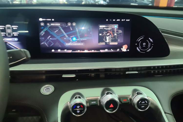 Used EXEED Lingyun 2025 300T Two-Wheel Drive Starry Edition
