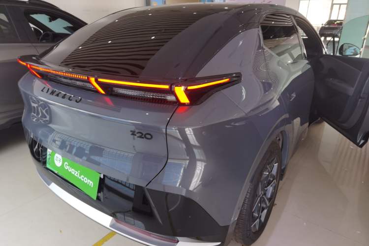 Used Lynk & Co Z20 2025 530 km Range Rear-Wheel Drive Max
