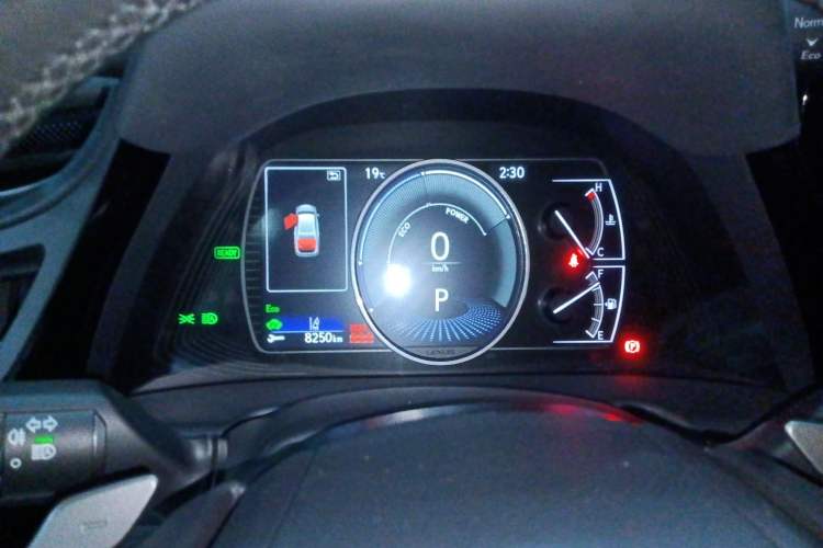 Used Lexus ES 2022 300h Excellence Edition Instrument Cluster