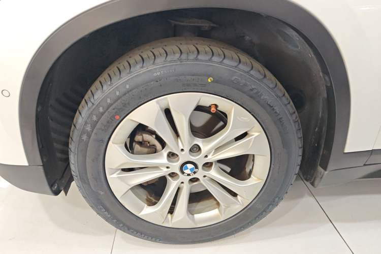 Used BMW X1 2016 sDrive18Li Premium Edition
