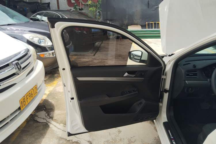 Used Volkswagen Lavida 2019 Lavida Start 1.5L Automatic Trendy Version China VI Standard