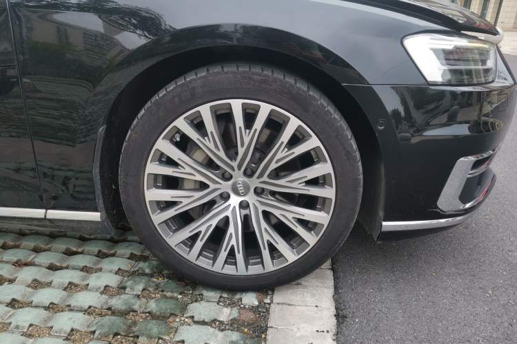 Used Audi A8 2018 A8L 55 TFSI quattro Launch Edition Elite Model