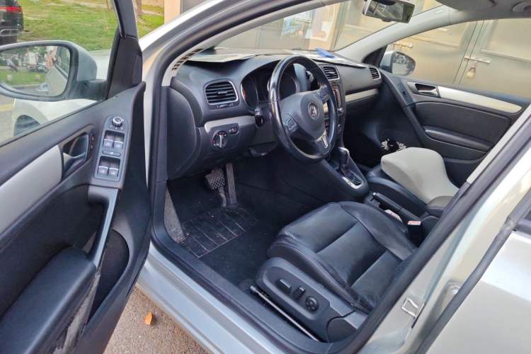 Used Volkswagen Golf 2011 1.4 TSI Automatic Luxury Edition
