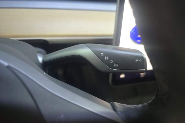 Used Tesla Model Y 2021 Long-Range All-Wheel-Drive Version