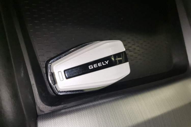 Used Geely Auto Preface 2023 2.0TD Prestige Version Vehicle Key