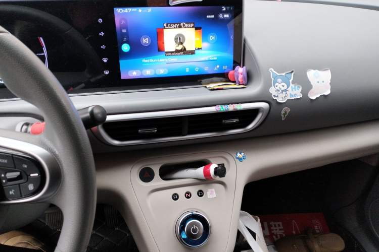 Used ORA White Cat 2020 305 km Luxury Version Audio And AC Panel