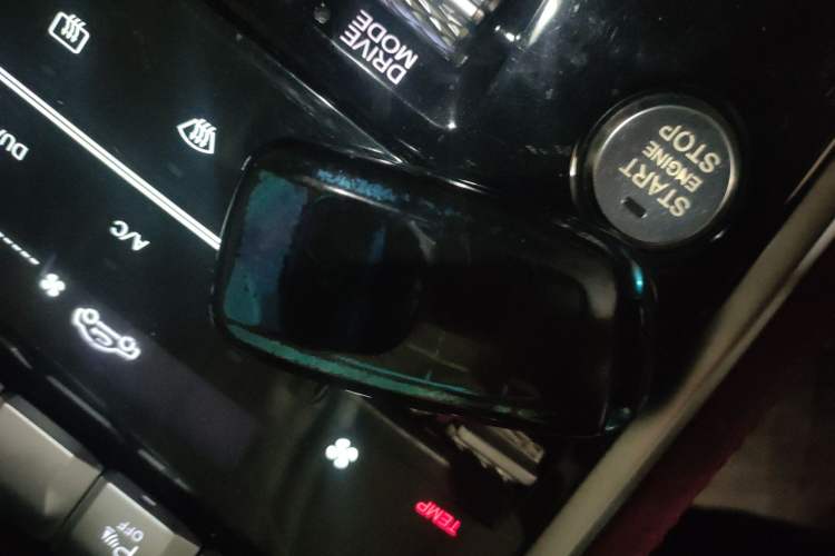 Used CHANGAN CS85 COUPE 2019 1.5T DCT Luxury Version China VI Standard
