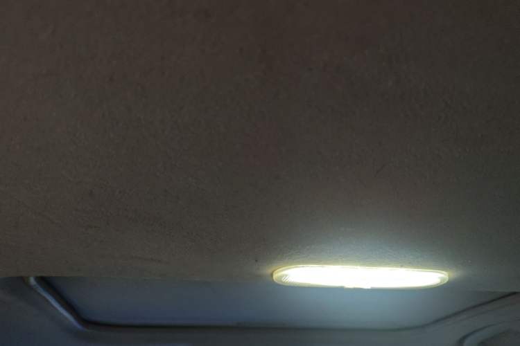 Used Nissan Sunny 2011 1.5XL Manual Deluxe Edition Headliner