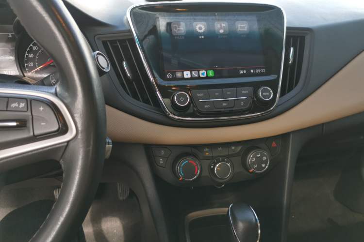 Used Chevrolet Monza 2022 320 Automatic Enjoyment Sunroof Version