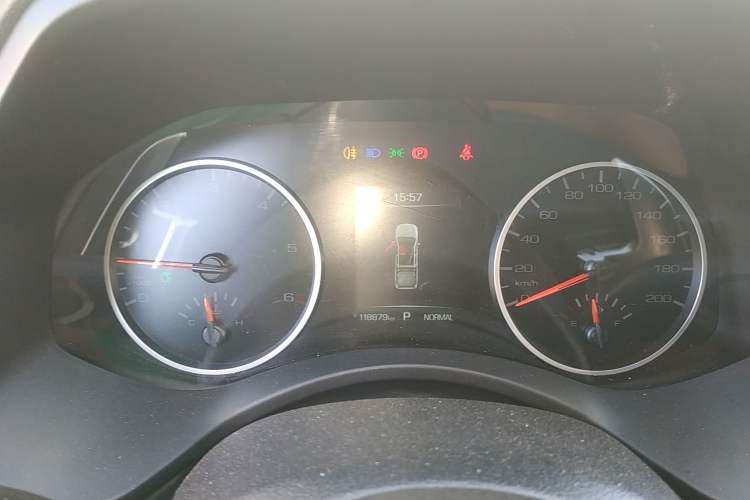 Used Great Wall Poer 2020 2.0T Commercial Version Automatic Diesel 4x4 Elite Long-Box GW4D20M