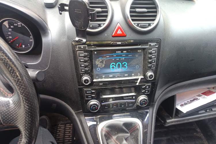 Used Haval H6 2015 Upgraded Model 1.5T Manual Two-Wheel Drive Elite Version