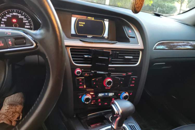 Used Audi A4L 2016 35 TFSI Collection Edition S line Comfort Model
