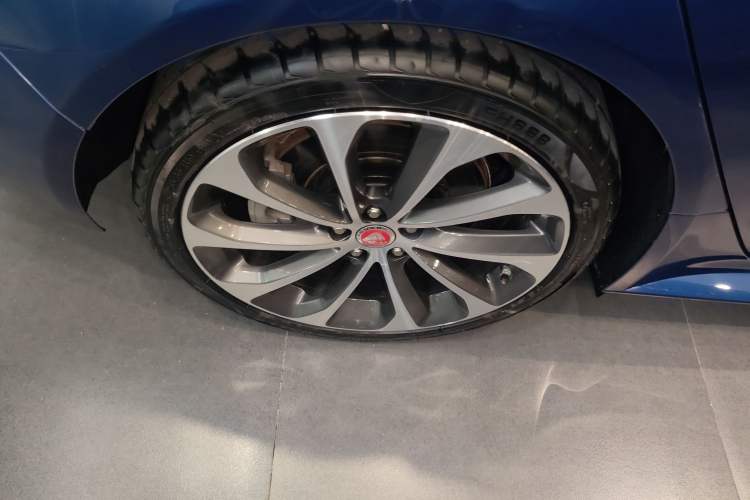 Used Jaguar XEL 2021 2.0T 250 PS R-DYNAMIC SE Tech Sport Edition
