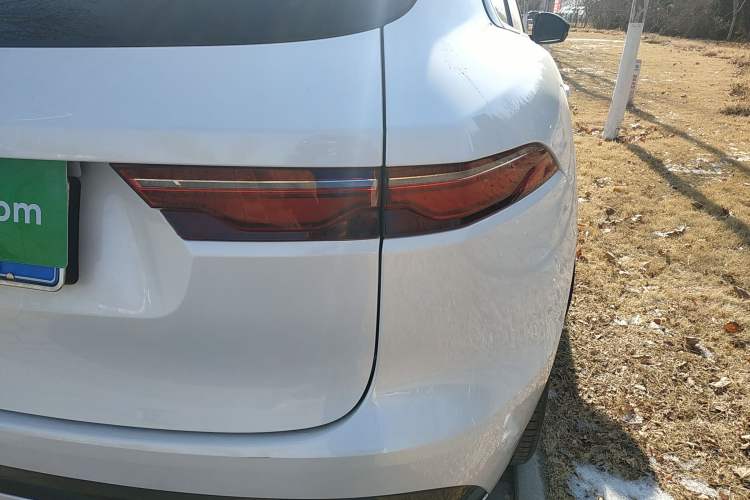 Used Jaguar F-PACE 2024 P250 R-Dynamic SE
