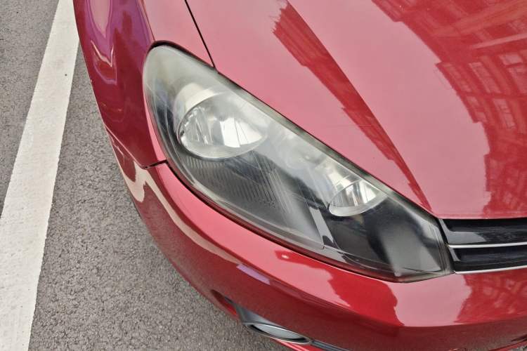 Used Volkswagen Golf 2012 1.6L Automatic Comfort Model Right Front Headlight