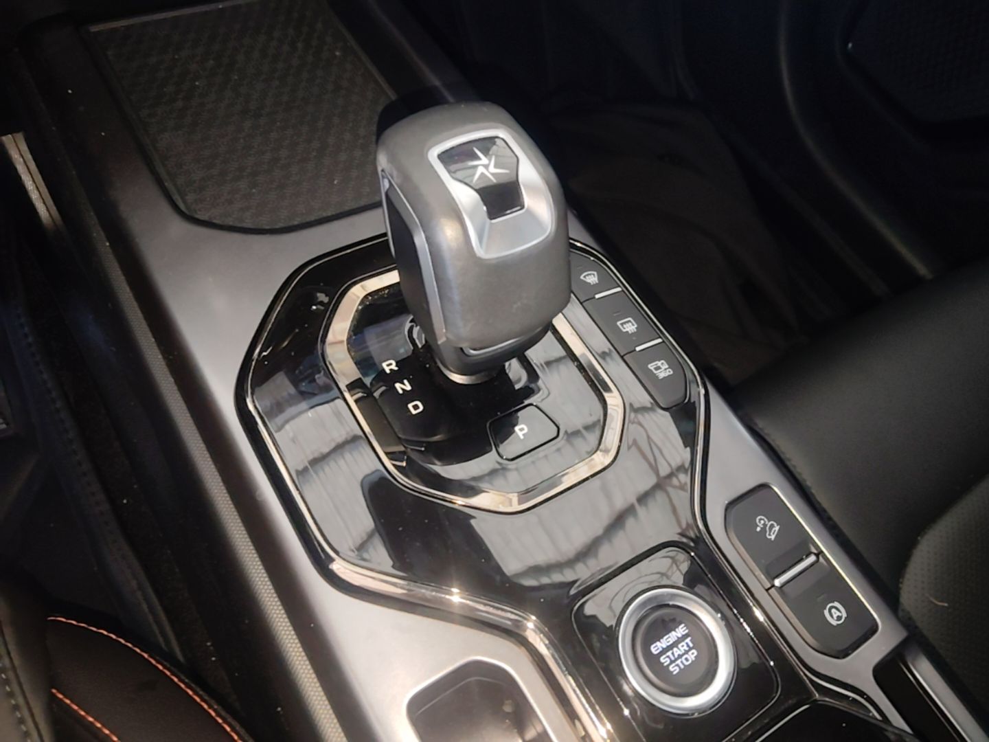 Geely Auto Cowboy 2025 1.5TD Fun-Offroad Version — снимка 16