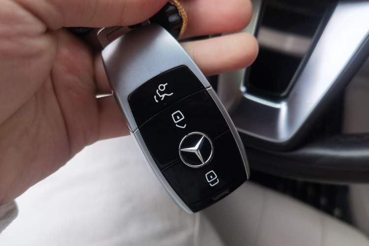 Used Mercedes-Benz E-Class 2015 Revised E 260 L Sporty and Stylish Edition
