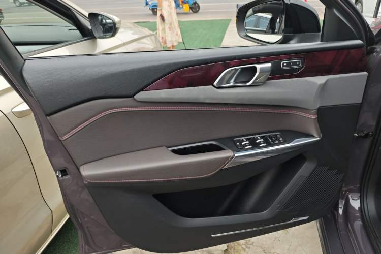 Used Lynk & Co 02 2019 High-Energy Edition 2.0T Automatic Two-Wheel Drive Shine Pro Edition China VI Standard