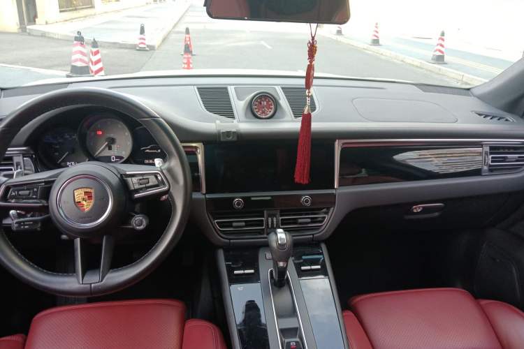 Used Porsche Macan 2022 Macan S 2.9T
