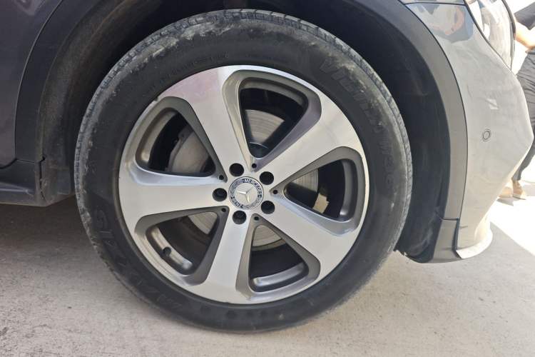 Used Mercedes-Benz GLC 2017 GLC 300 4MATIC Sport Edition
