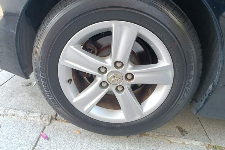 Used Toyota Reiz 2013 2.5S Elite Edition Right Rear Wheel Hub