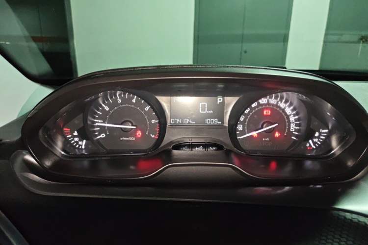 Used Peugeot 2008 2018 1.6L Automatic Trend Edition Instrument Cluster